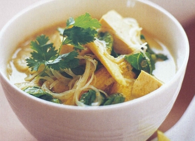 Asian-style curried vegetable broth