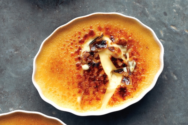 Cinnamon-honey creme brulee