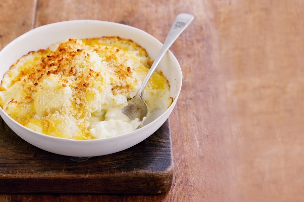 Cauliflower mornay