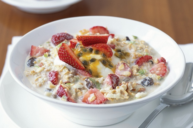 Apple and passionfruit Bircher muesli