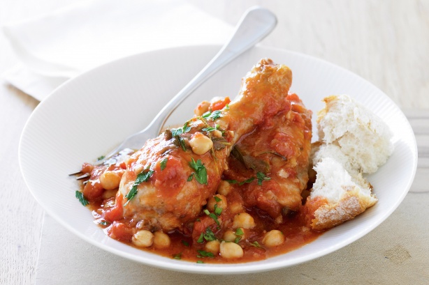 Chicken, tomato and chickpea casserole