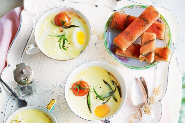 Baked eggs with gravlax soldiers