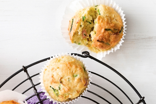 Bacon, cheese and zucchini muffins