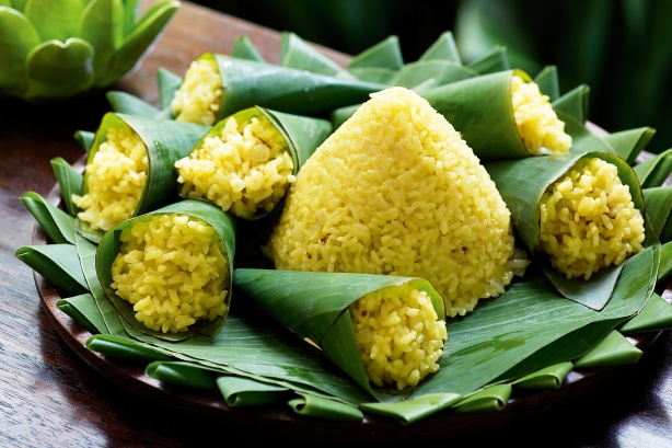 Nasi kuning (yellow rice)
