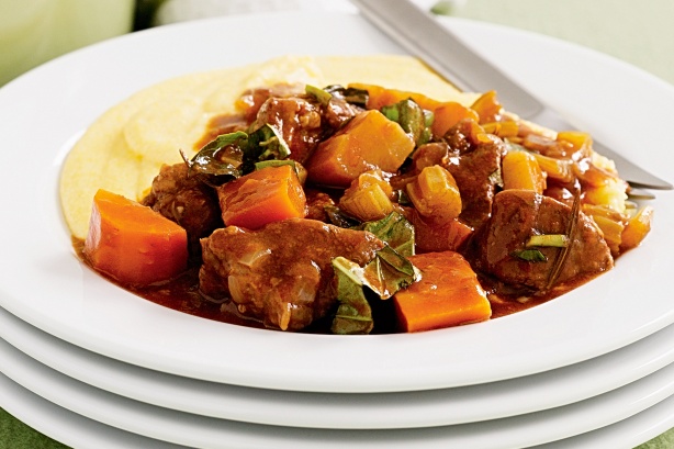 Beef casserole with soft polenta