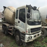 Used Izusu Concrete Mixer For Sale
