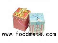 Small Decorative Handle Christmas Present Cardboard Boxes For Red Apple Gifts