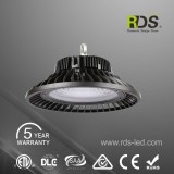 What Is A Industrial High Bay Light Fixture With Vapor Tight Led