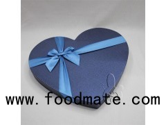 Fancy Heart Shaped Food Packaging With Blue Ribbon Bowknots And Pattern