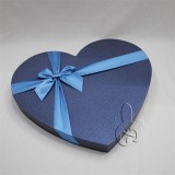 Fancy Heart Shaped Food Packaging With Blue Ribbon Bowknots And Pattern