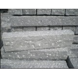 Dark Grey Granite G654 Natural Granite Stone Kerbs With Split Pineapple Bush-hammered For Exterior W