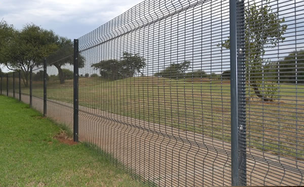 358 Mesh Perimeter Fencing